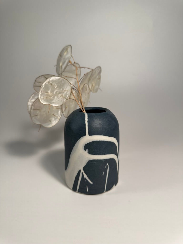 Atelier Abstract Bud Vase